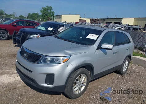 2014 Kia Sorento Lx из США, поврежденный, VIN 5XYKT3A69EG460845